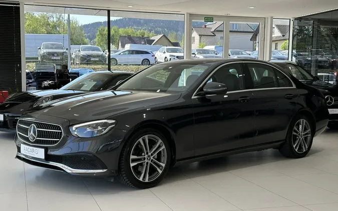 mercedes benz klasa e czaplinek Mercedes-Benz Klasa E cena 148900 przebieg: 128525, rok produkcji 2021 z Czaplinek